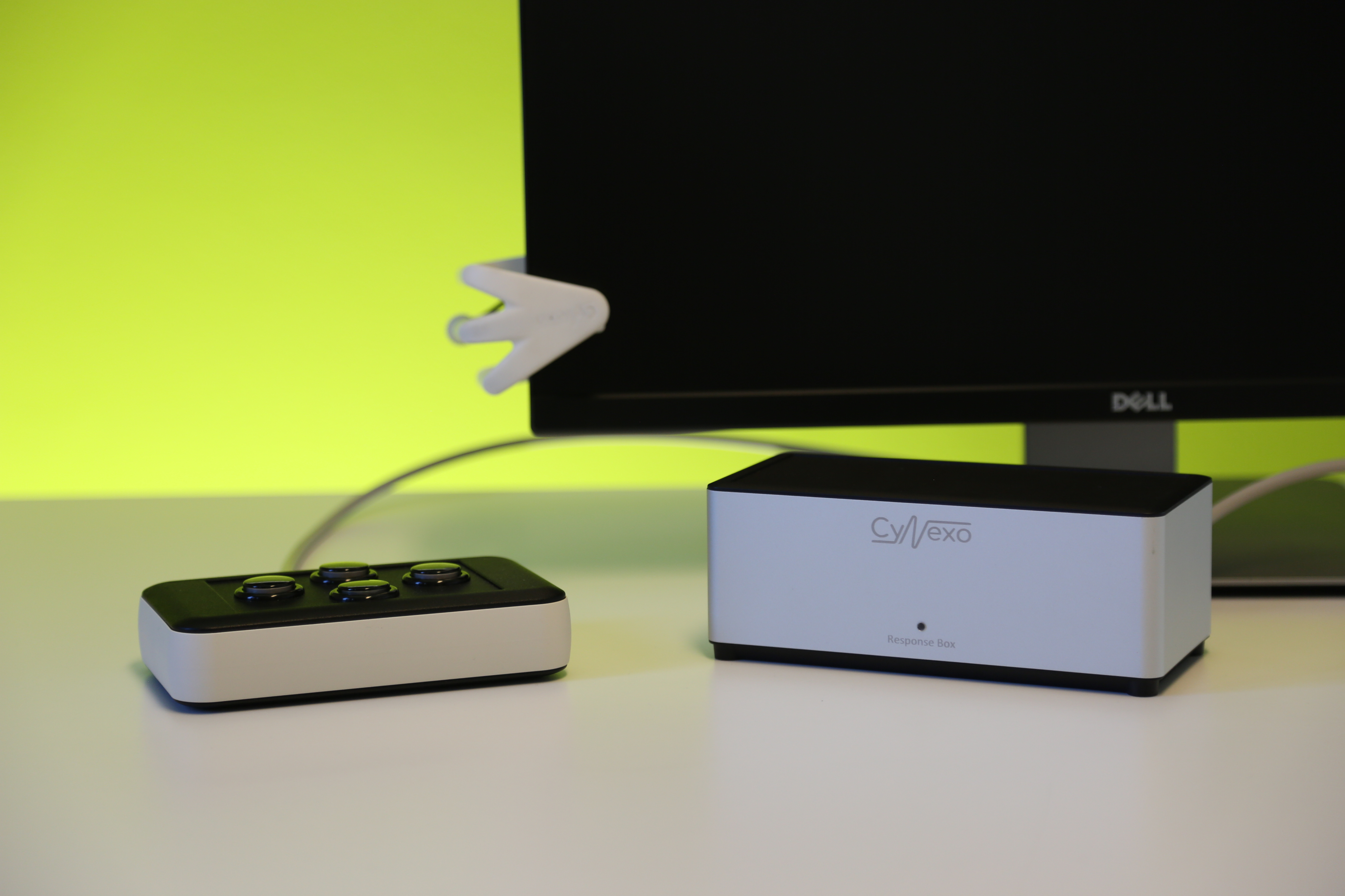 Response Box 2.0 programmable device with modular pads